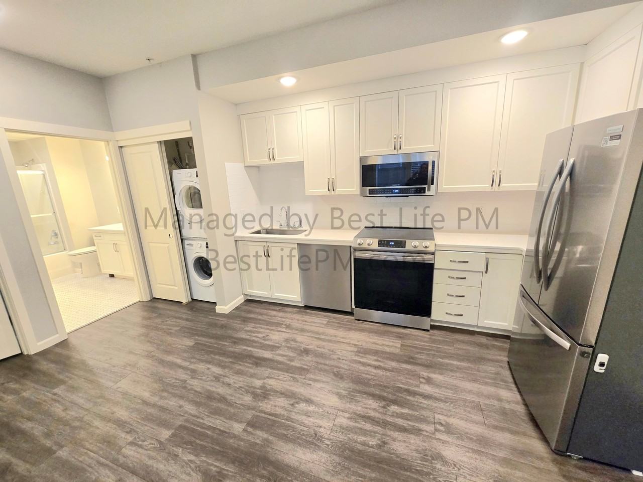 7122 North Greenwich Avenue - Photo 6 of 16