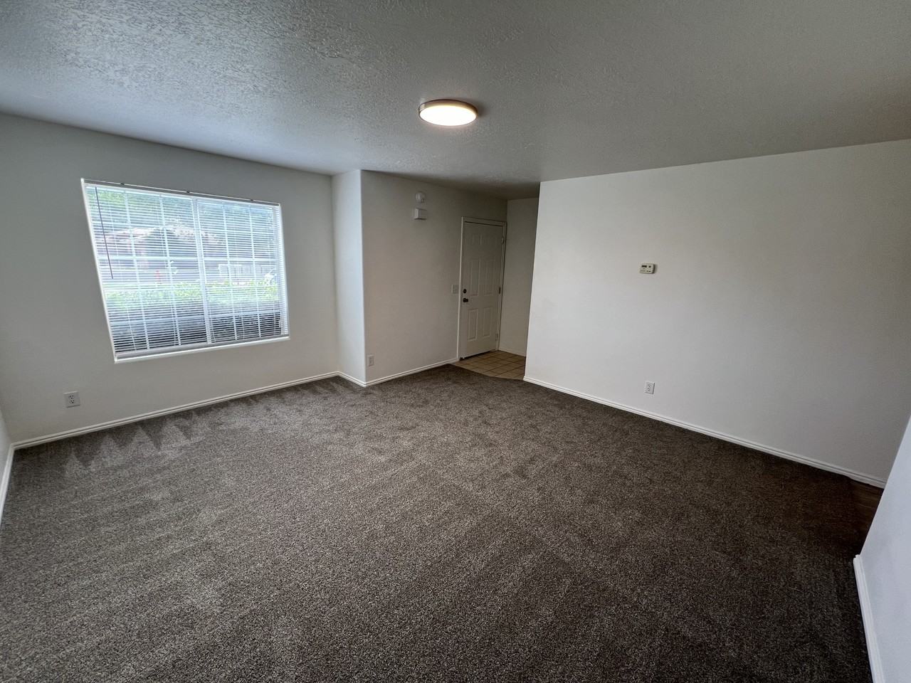 Pecan Apartments - Photo 5 of 12