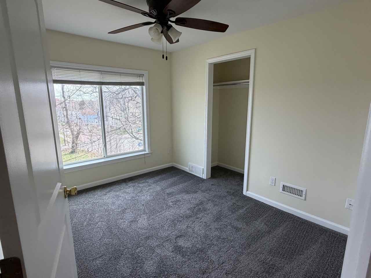 1071 Ackley Street - Photo 2 of 10