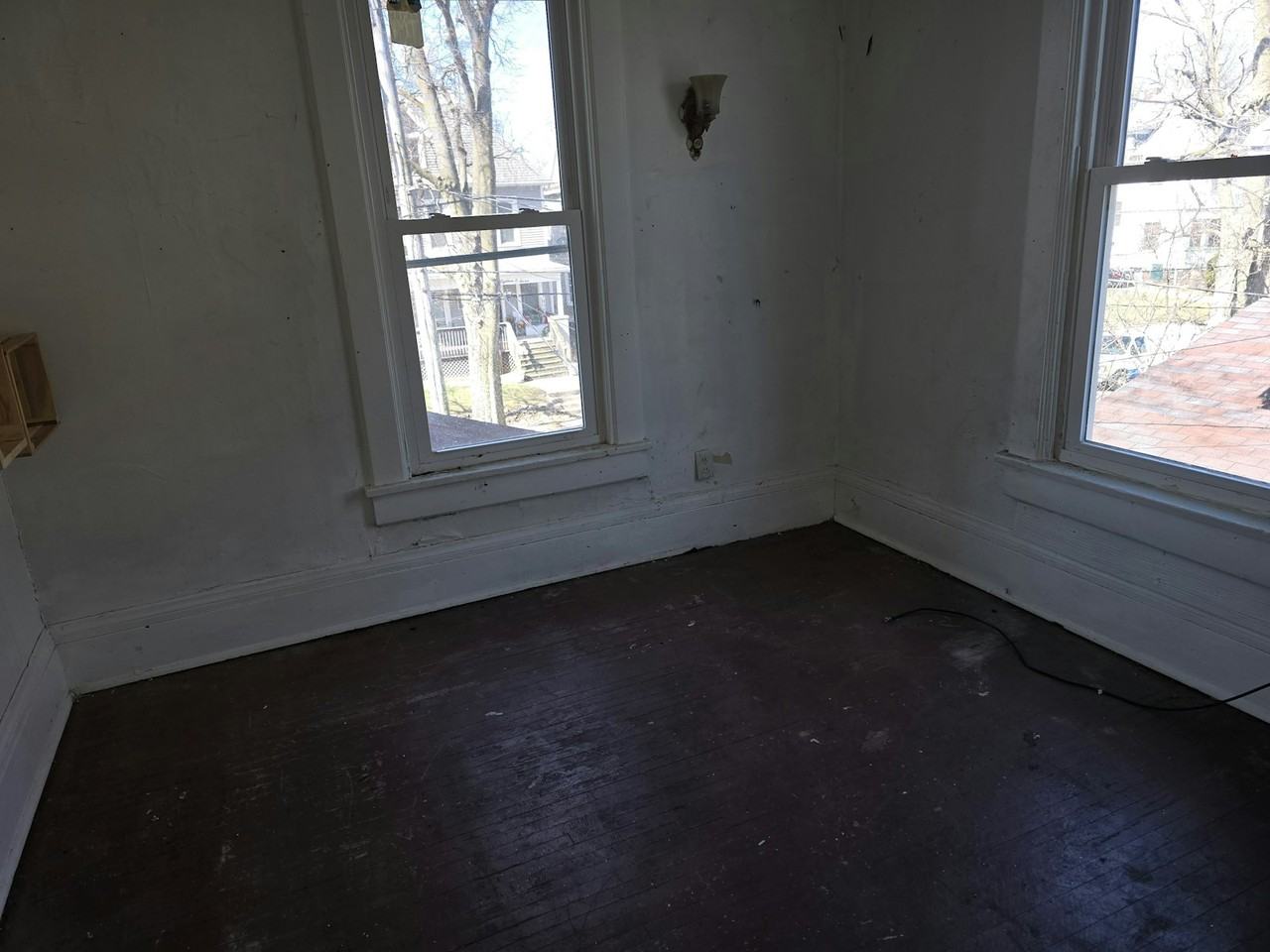 1806 North Peoria Ave - Photo 5 of 19