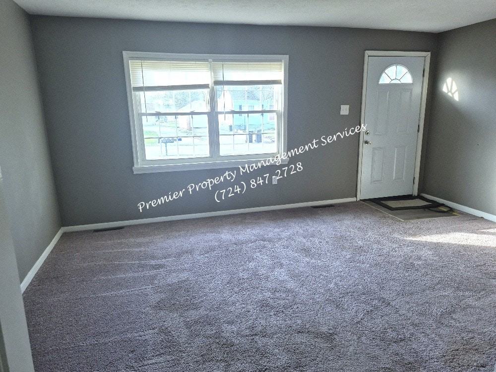 189 Grandview Avenue - Photo 2 of 15