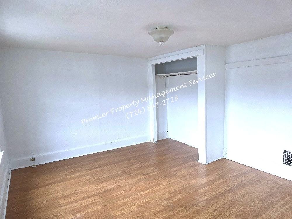 307 Todd Street - Photo 5 of 16