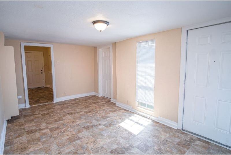 231 Cactus Street, Unit #A - Photo 5 of 20