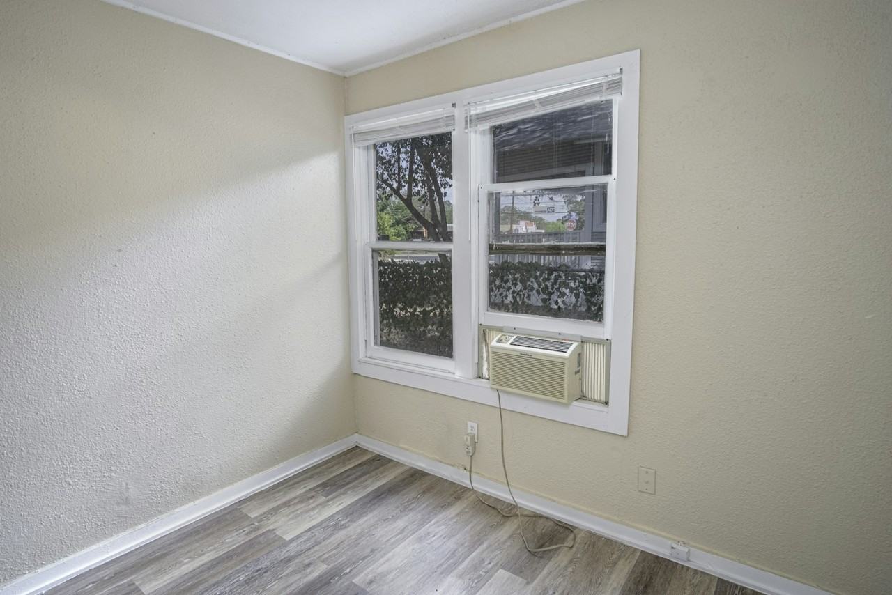 342 Vine Street, Unit #A - Photo 2 of 13
