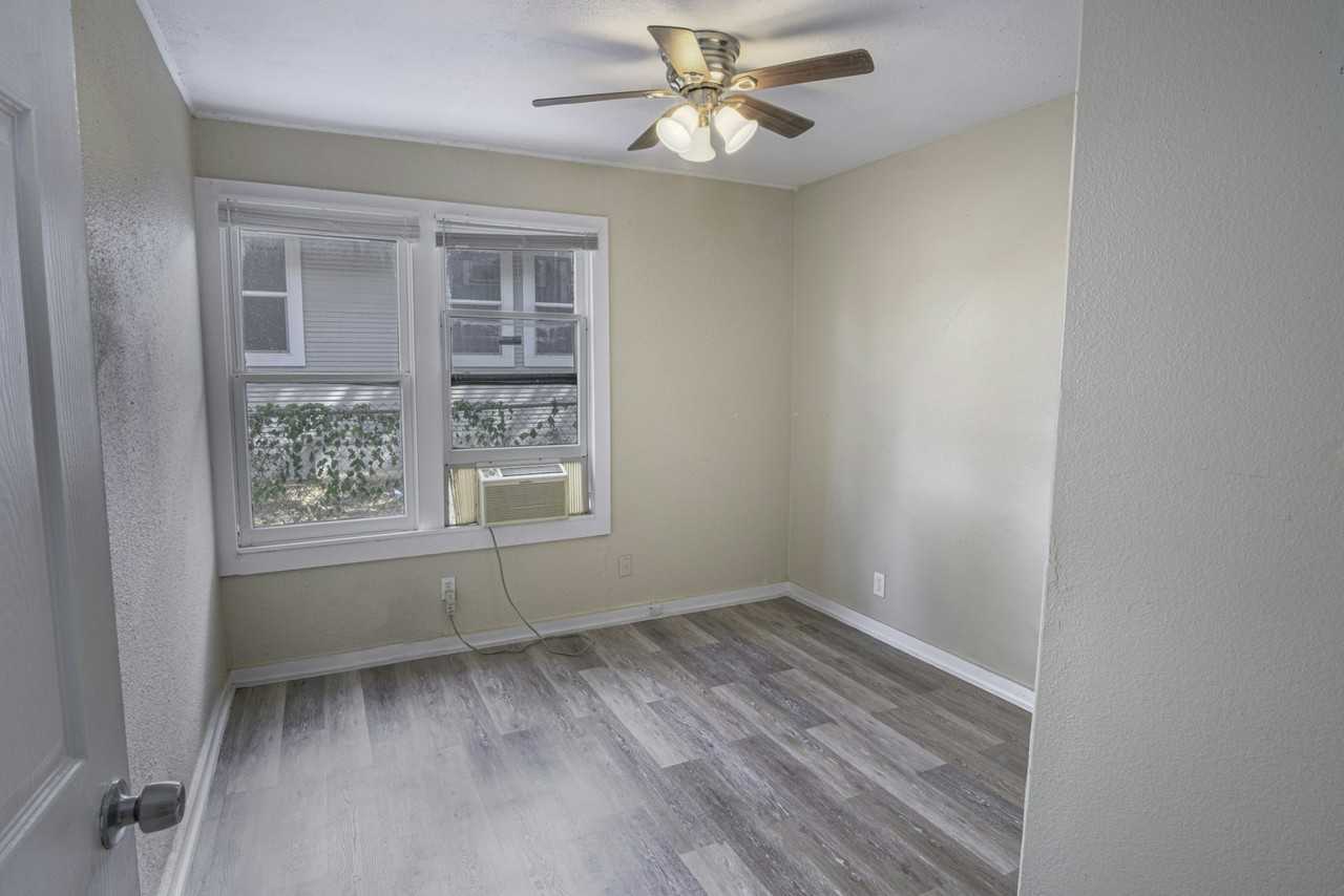 342 Vine Street, Unit #A - Photo 4 of 13