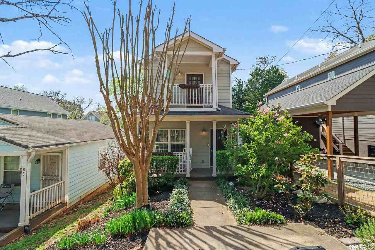 179 Little Street Southeast - Photo 2 of 27