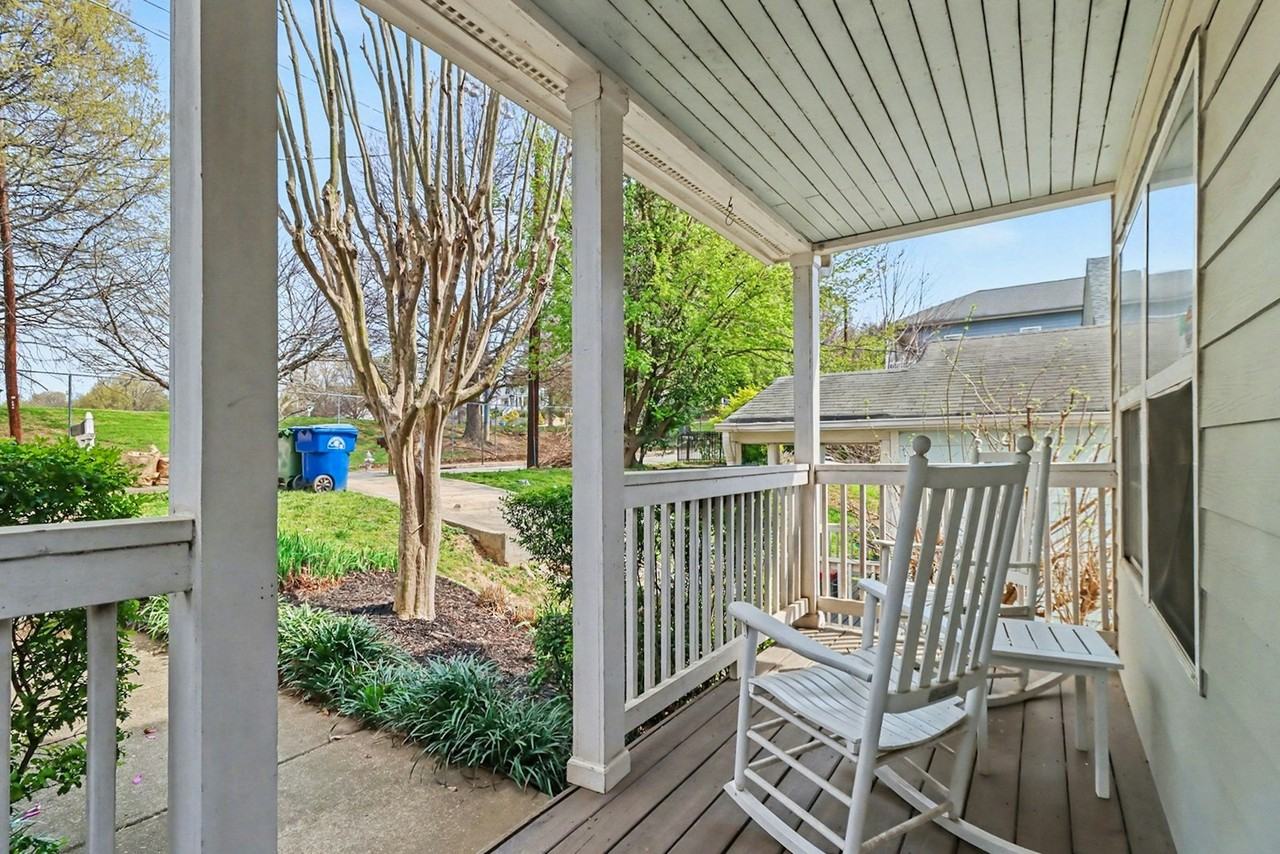 179 Little Street Southeast - Photo 3 of 27