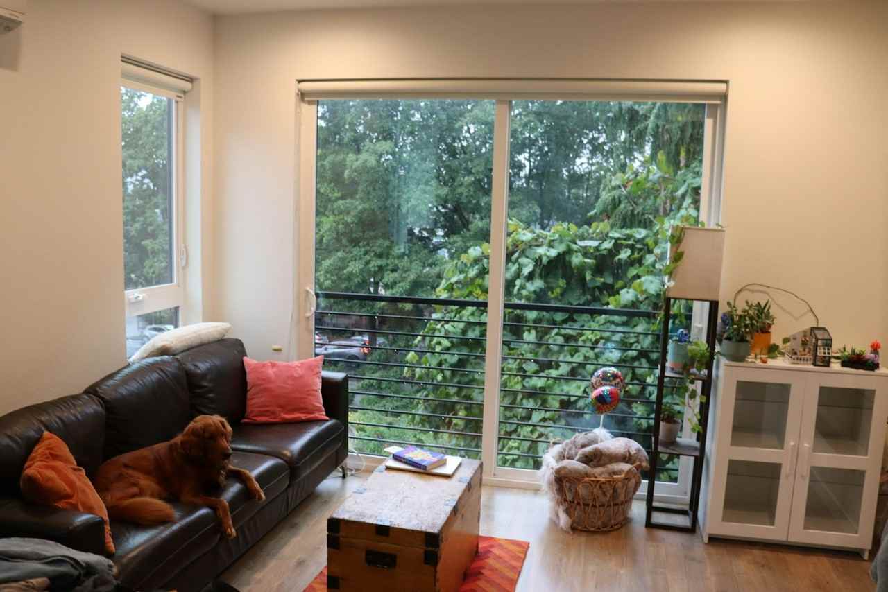 511 11th Avenue East, Unit 511B - Photo 5 of 22