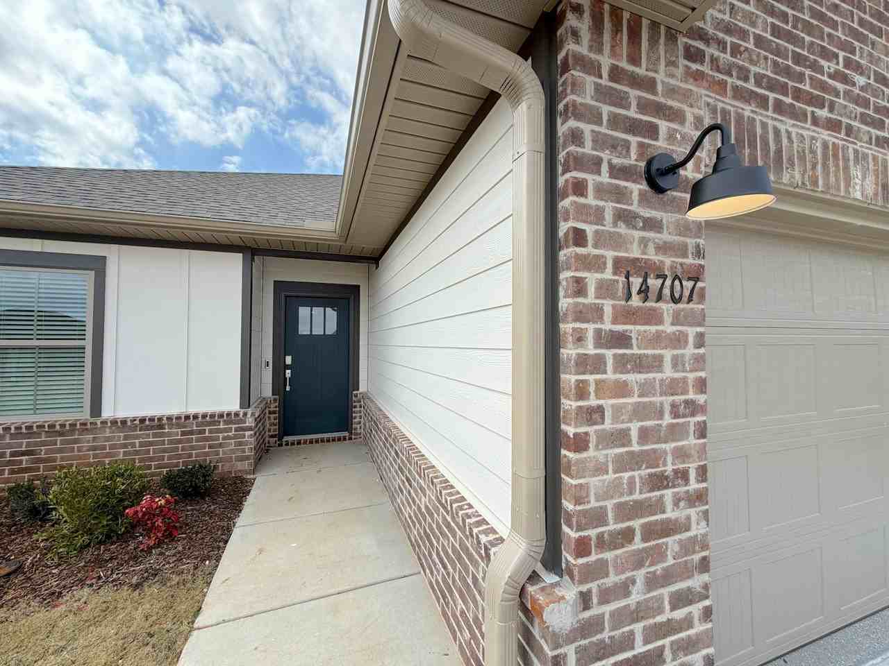 14707 Mountain Strm Dr - Photo 2 of 41