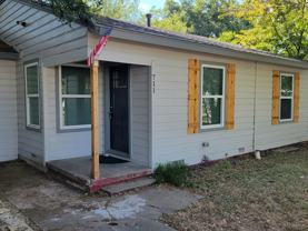 711 Truman Street - Photo 1 of 1