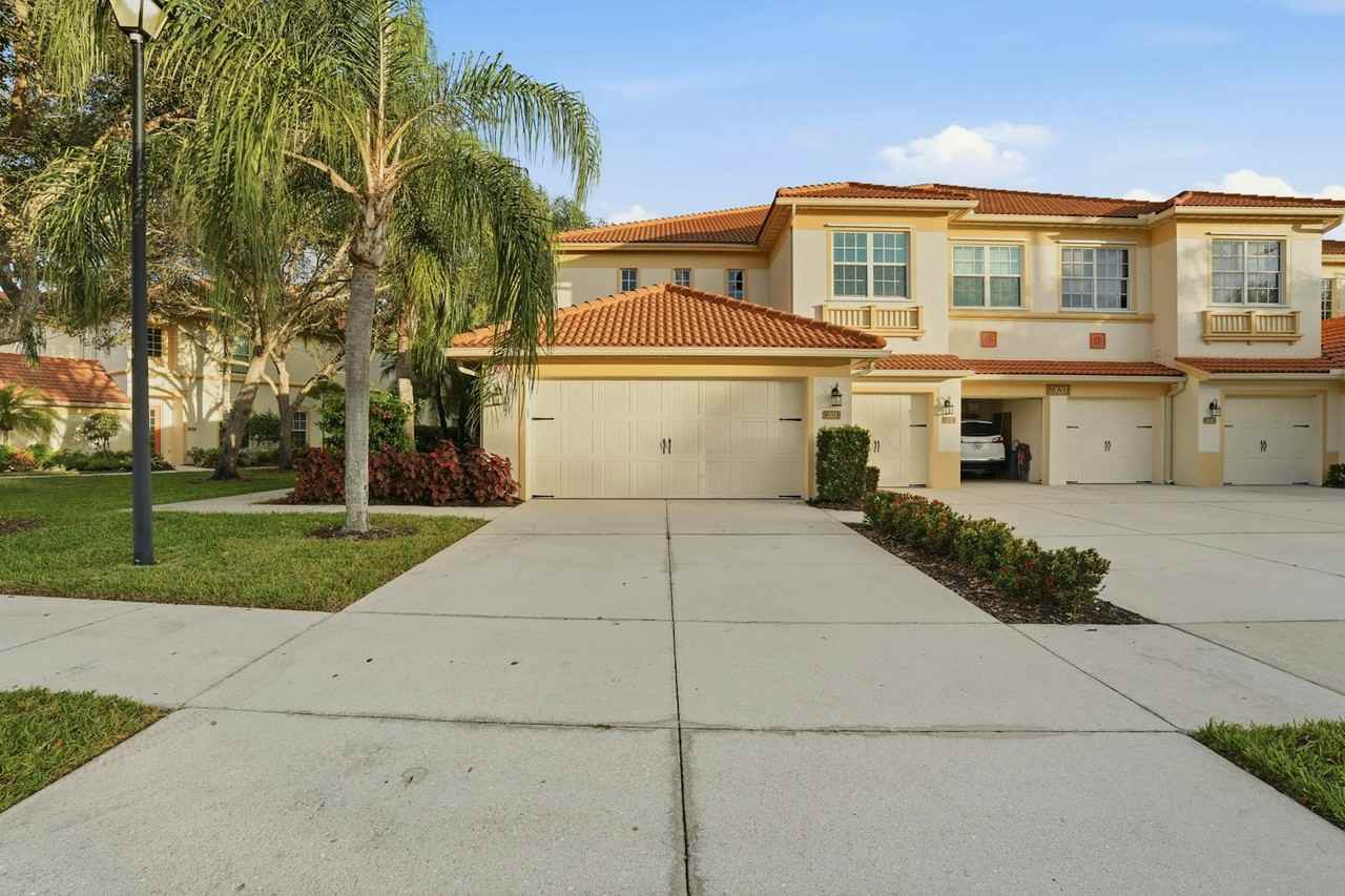 7820 Clemson Street - Photo 4 of 6