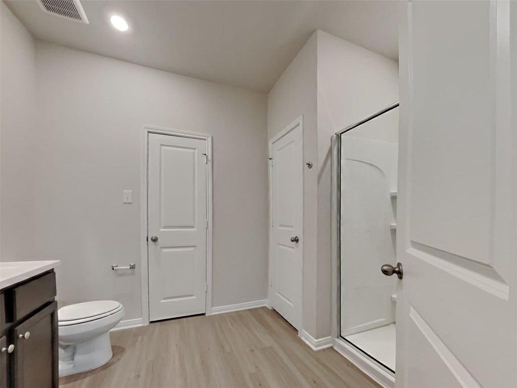 15419 Maple Ter Dr, Unit 1 - Photo 6 of 18