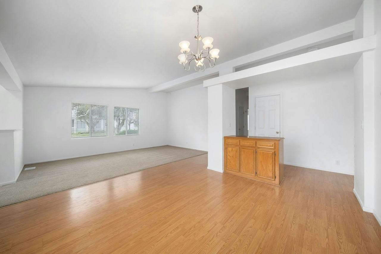 351 Lark Dr - Photo 7 of 17