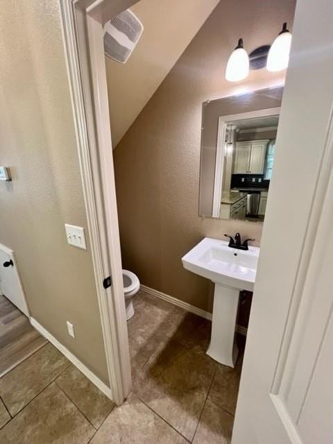 892 W Hughes St - Photo 6 of 15