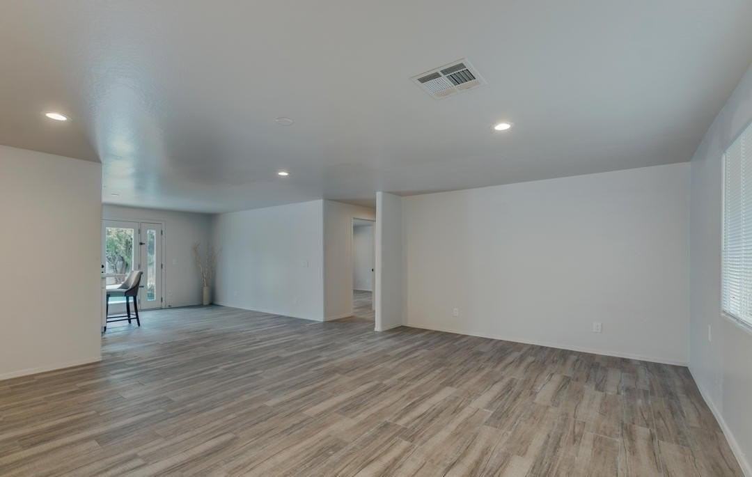 3649 E Emile Zola Ave - Photo 2 of 24