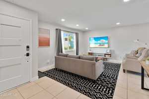 featured image of 5909 N 81st St