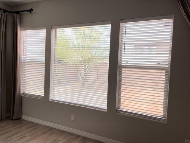 3276 E Orleans Dr - Photo 5 of 22