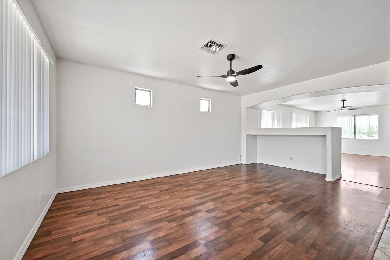 3703 N 145th Dr - Photo 5 of 20