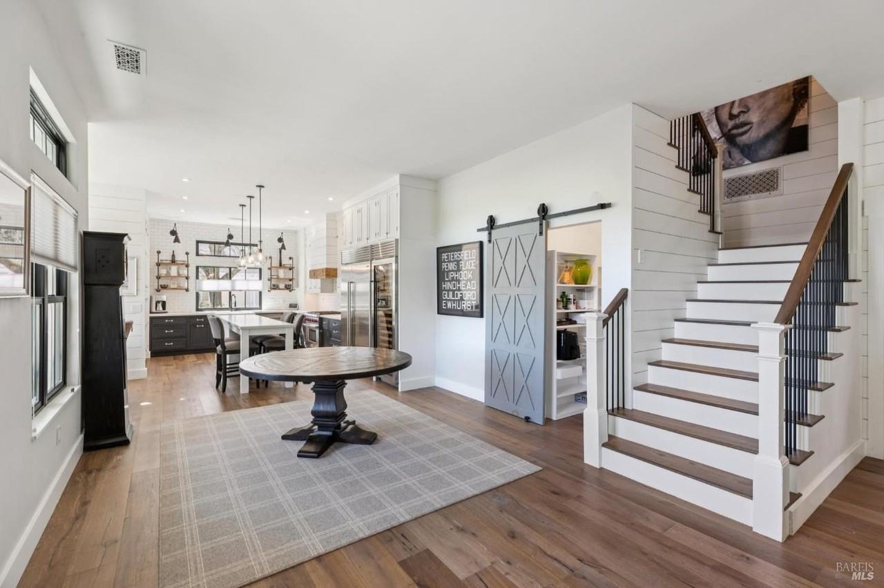 1810 Quail Ct - Photo 6 of 50