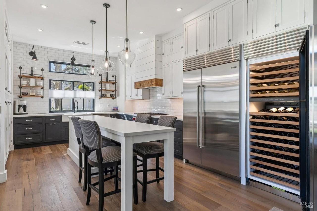 1810 Quail Ct - Photo 7 of 50