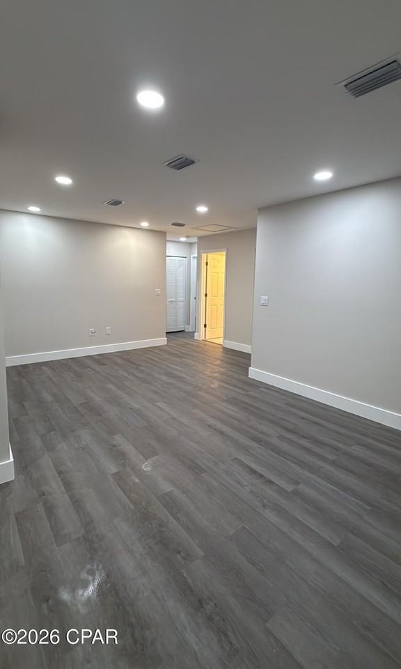 801 E 12th Ct - Photo 5 of 11