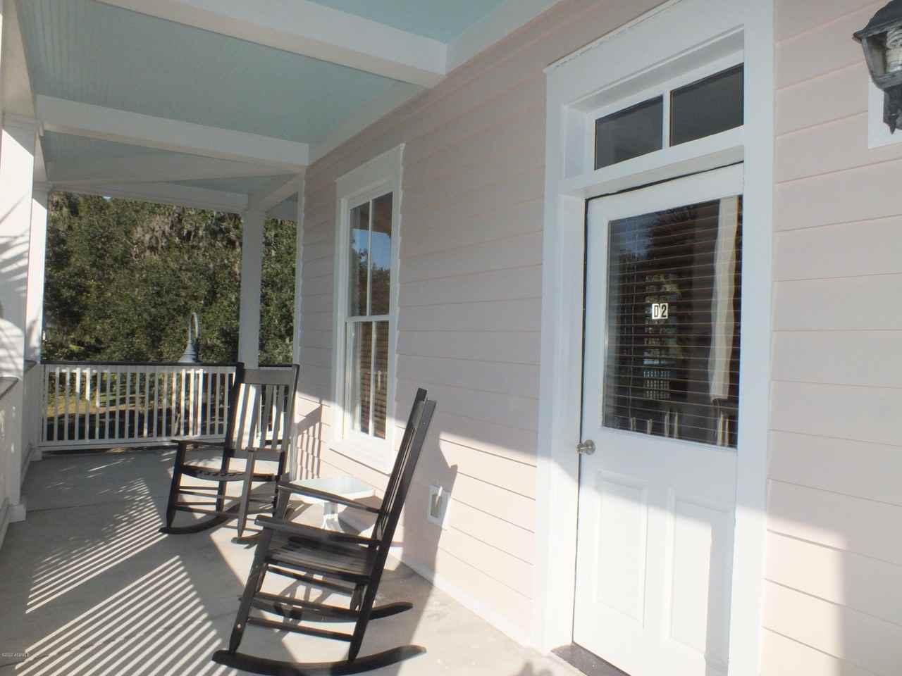 710 Boundary St Unit D2 - Photo 3 of 21