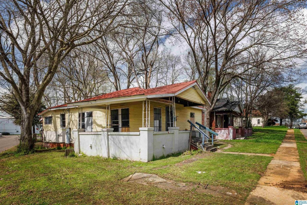 804 42nd St N - Photo 3 of 18