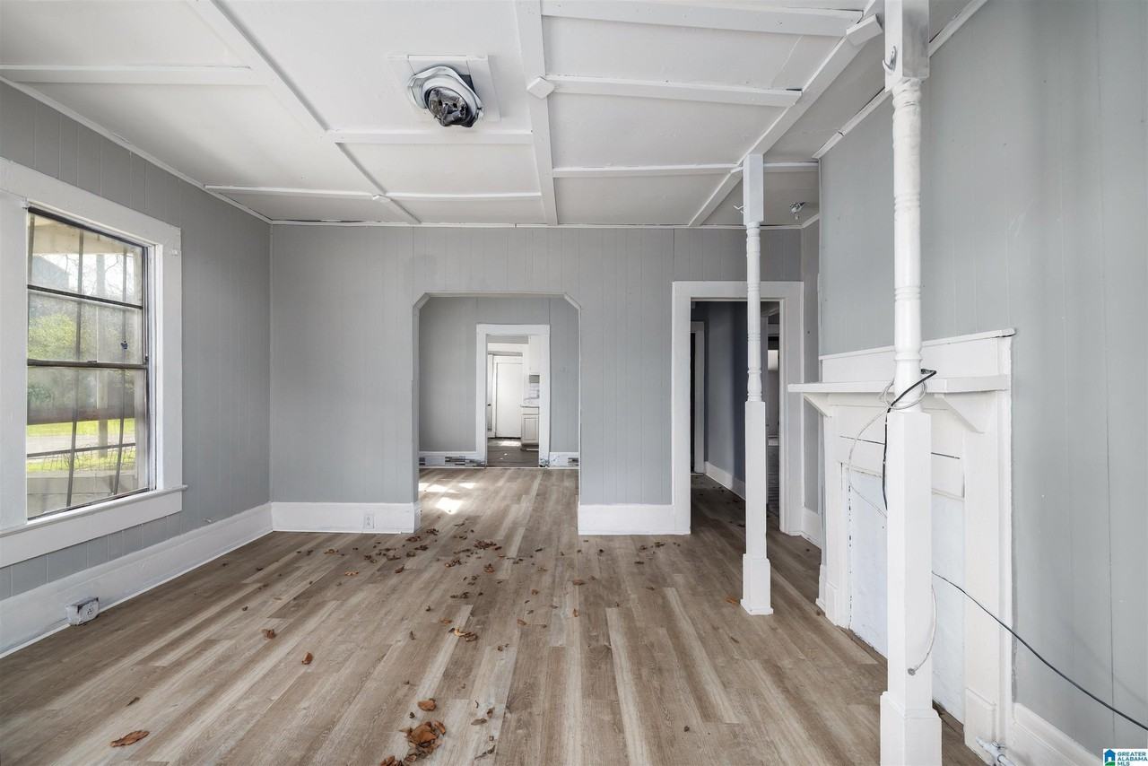 804 42nd St N - Photo 5 of 18