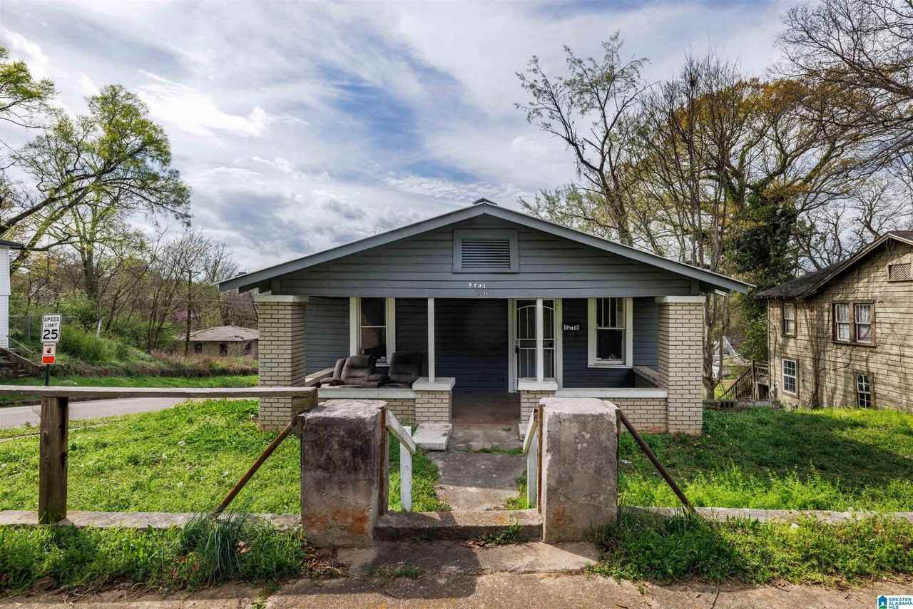 1216 Waverly St - Photo 2 of 21