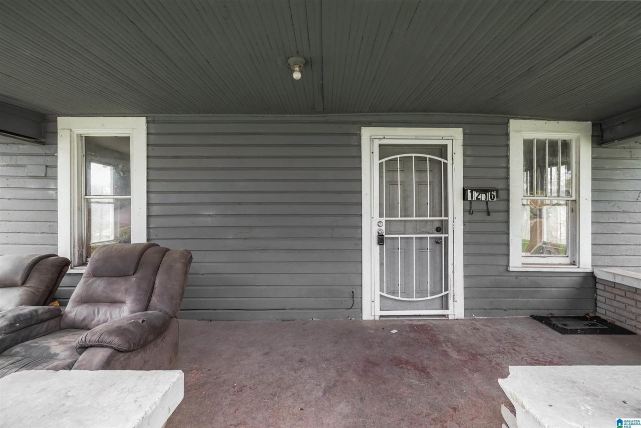 1216 Waverly St - Photo 5 of 21