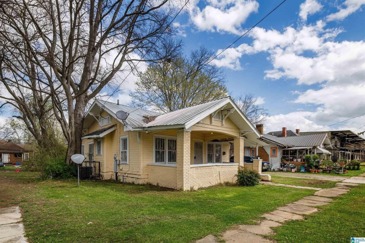 129 68th St N - Photo 2 of 21