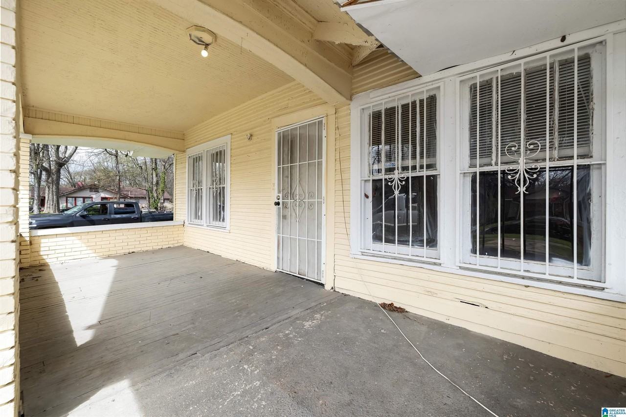 129 68th St N - Photo 4 of 21