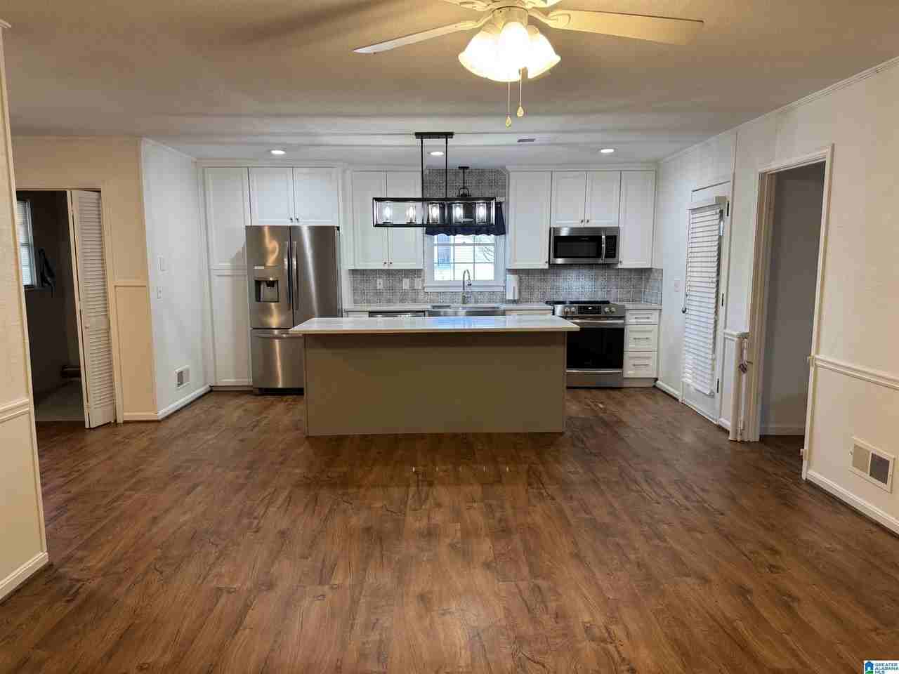 1426 Main Ave - Photo 6 of 26