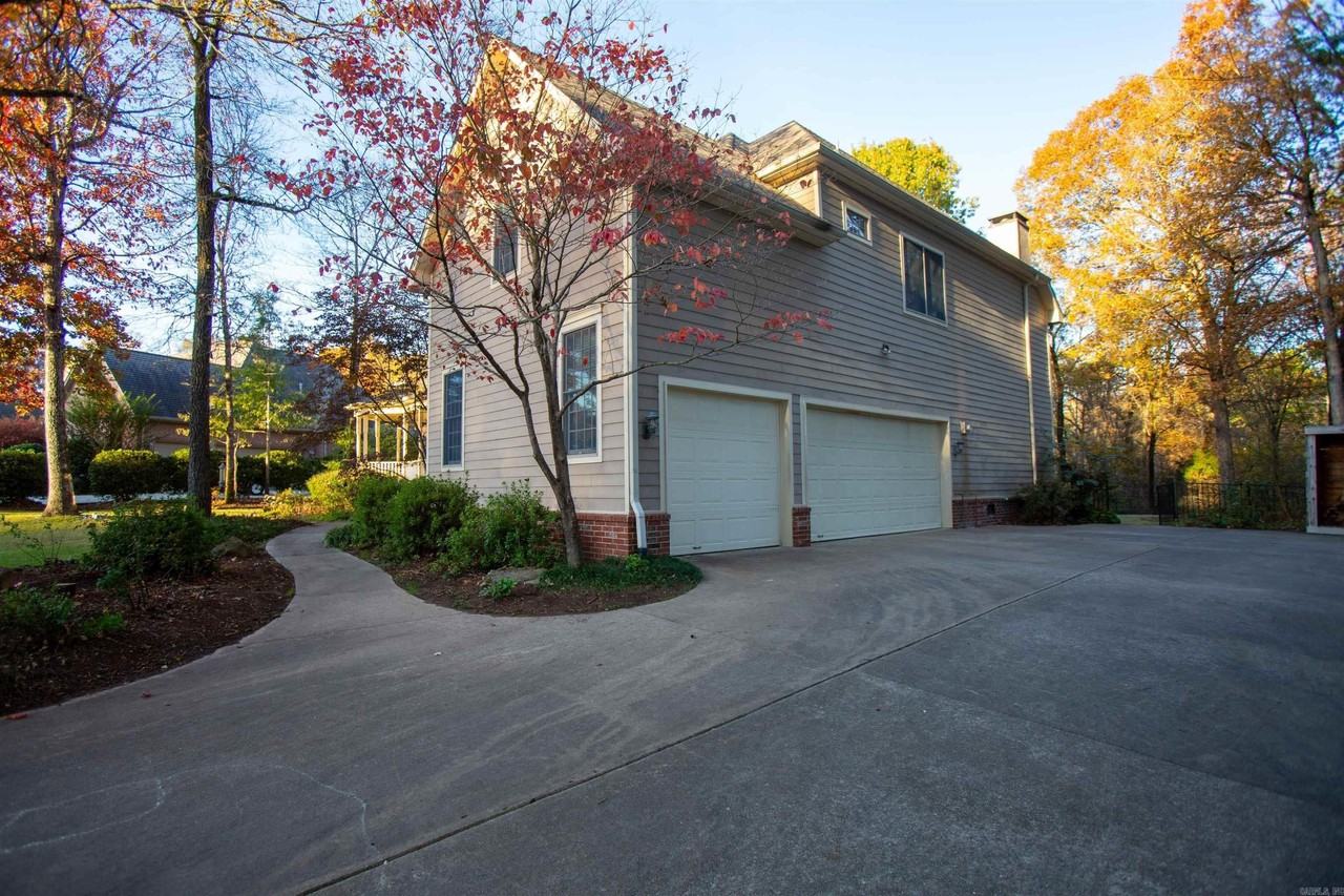 12 Witry Ct - Photo 3 of 50