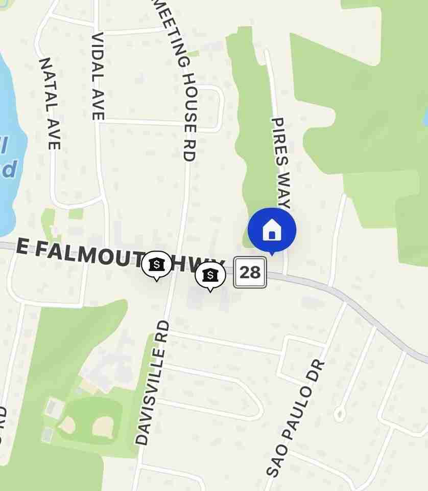 470 E Falmouth Hwy Apt D - Photo 3 of 8