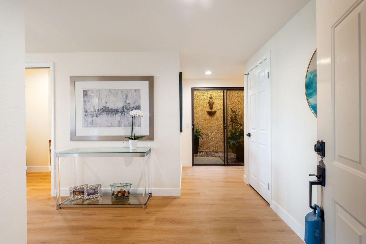 54 Maximo Way - Photo 3 of 50