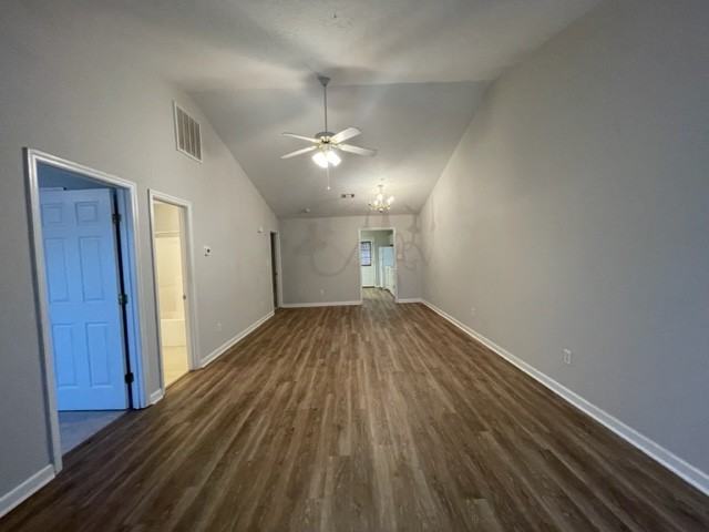 504 Edgecliff Ln #1 - Photo 4 of 21