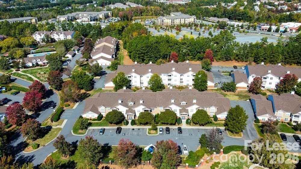 11733 Ridgeway Park Dr - Photo 7 of 16