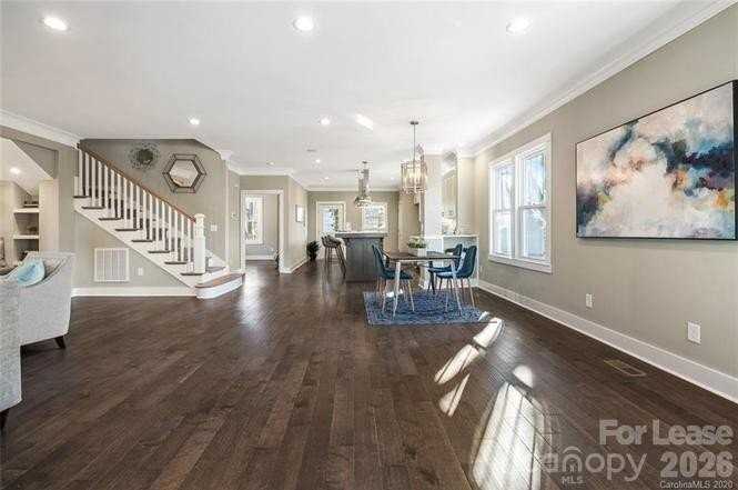 331 State St - Photo 5 of 21