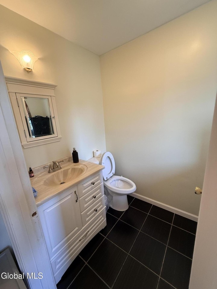 120 Donna Lynn Dr - Photo 4 of 50