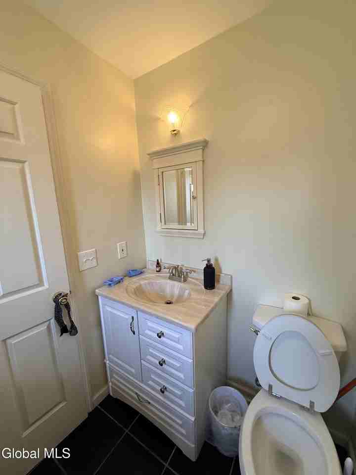 120 Donna Lynn Dr - Photo 5 of 50