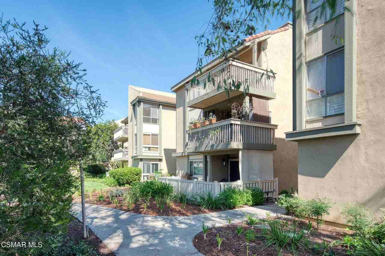 254 Sequoia Ct Apt 36 - Photo 2 of 50