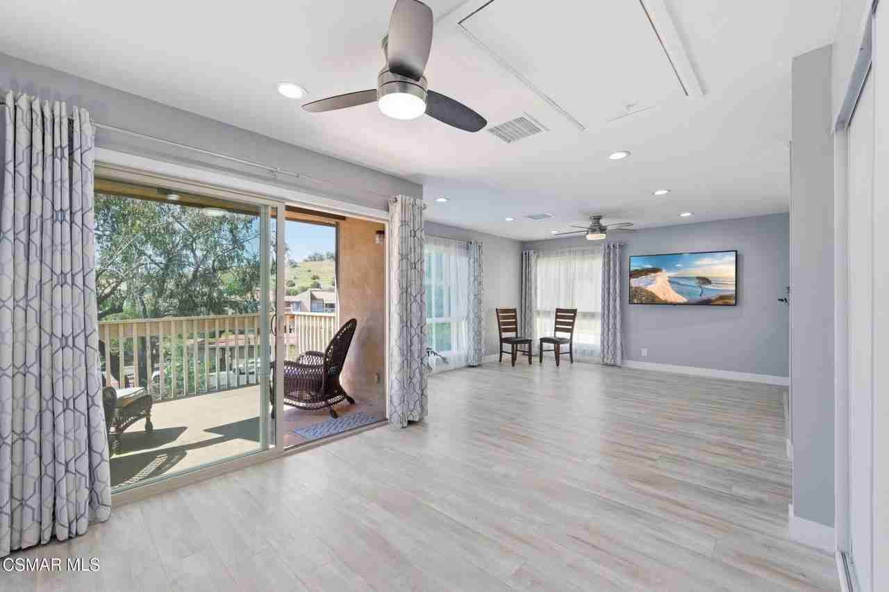 254 Sequoia Ct Apt 36 - Photo 4 of 50