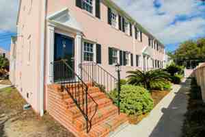 featured image of 25 Ashley Ave