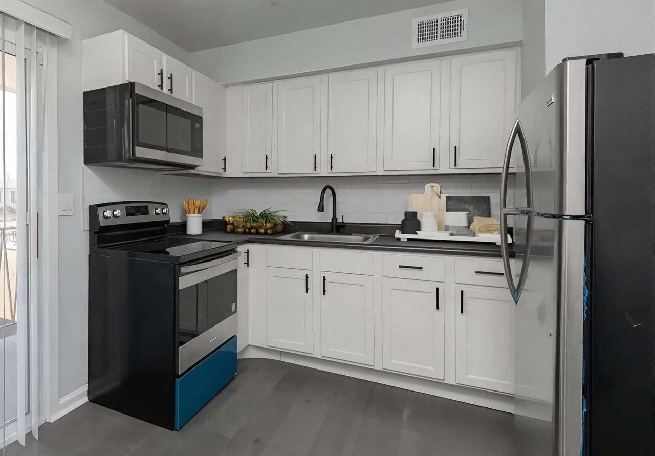 Christiana Pointe Apartments - Photo 3 of 18