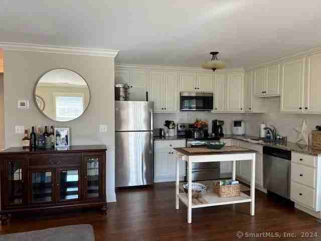 67 W Main St Unit 323 - Photo 6 of 17