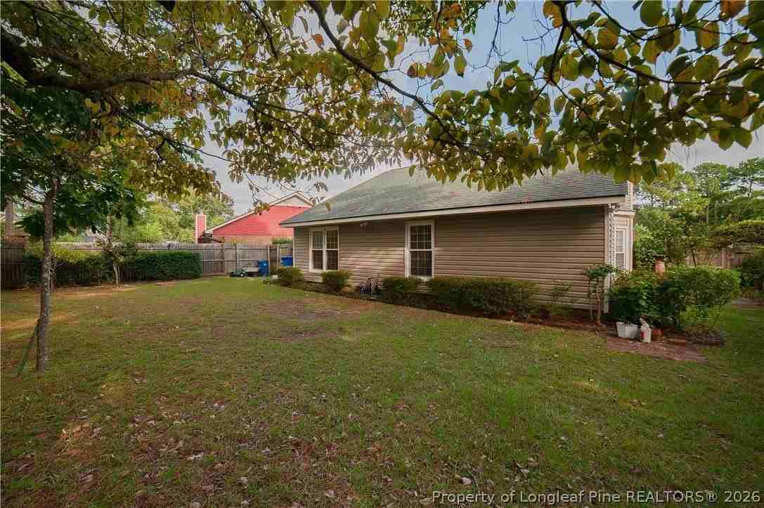 6440 Brookshire St - Photo 7 of 41