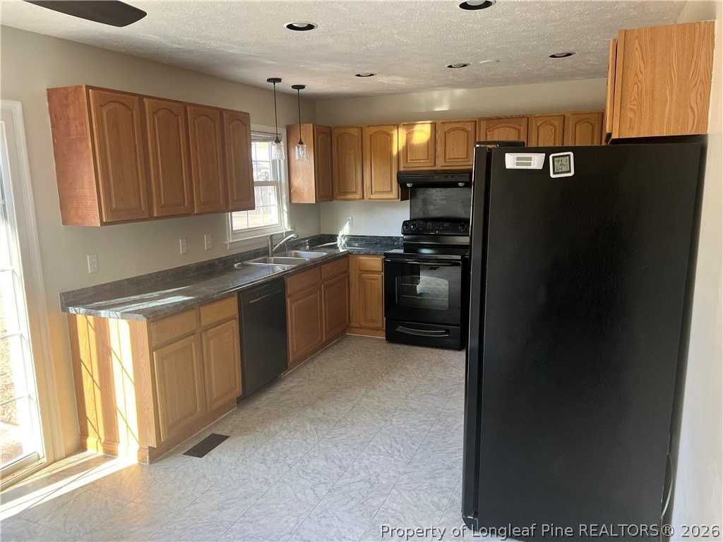 805 Appalachin Dr - Photo 6 of 21