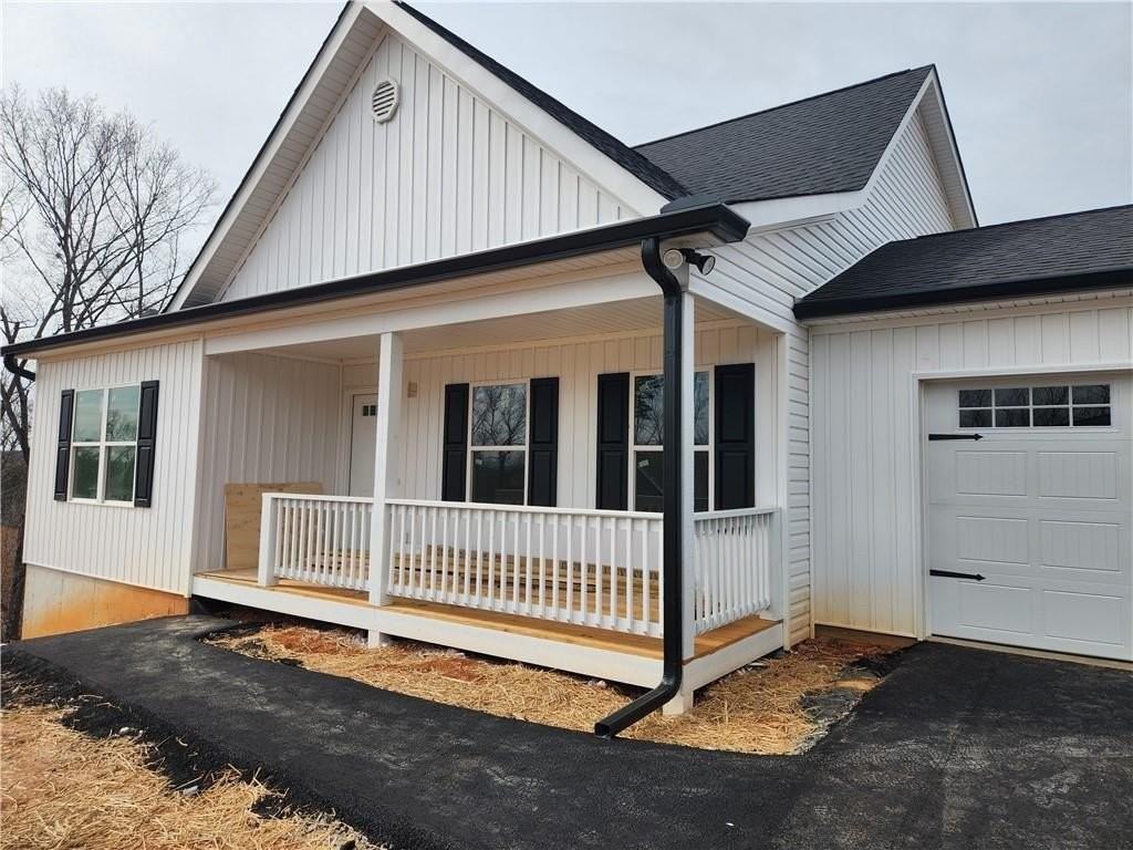 240 Grand Oak Ln - Photo 2 of 25