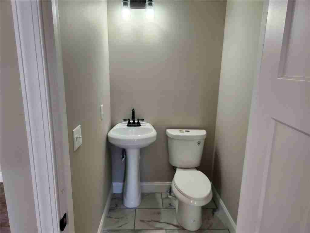 240 Grand Oak Ln - Photo 6 of 25